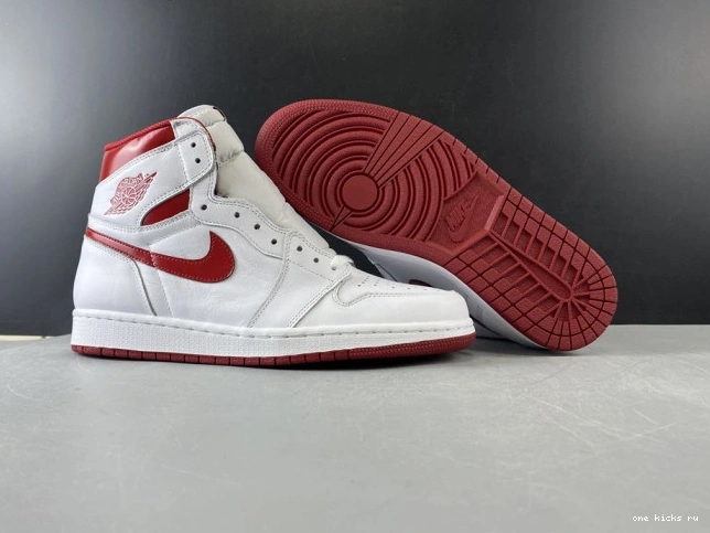 Chep Onekick 555088-103 Metallic 1 Red Air (2017) Retro Jordan 0723